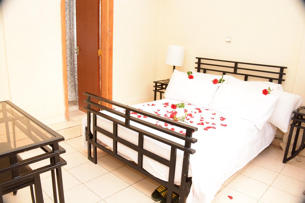 The Hive Guest House แอดดิสอาบาบา ภายนอก รูปภาพ