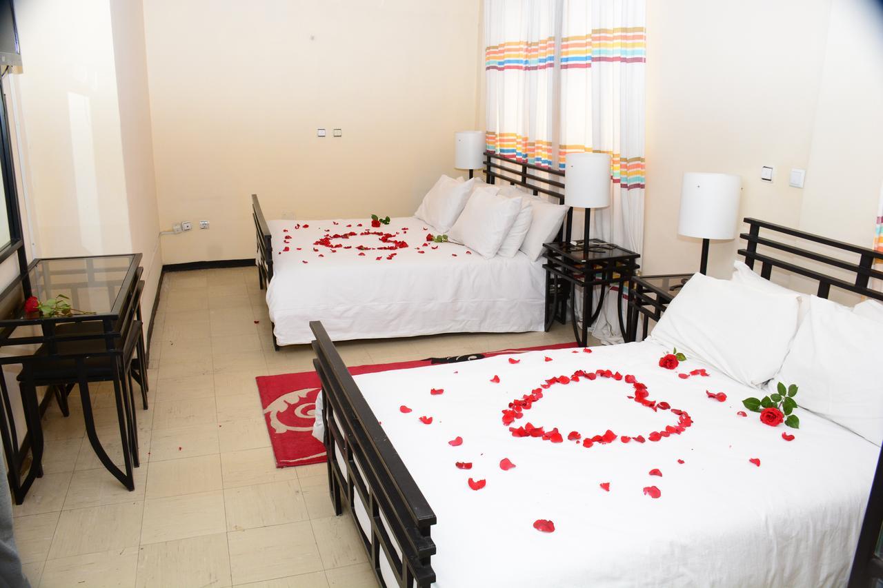 The Hive Guest House แอดดิสอาบาบา ภายนอก รูปภาพ